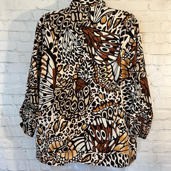 Chico’s Zenergy butterfly jacket - Picture 7 of 9